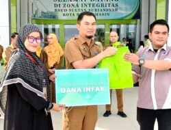 Rumah Zakat Salurkan Bantuan Sembako, Buah dan Nasi Kotak Untuk Pasien dan Petugas RSUD Sultan Suriansyah Banjarmasin