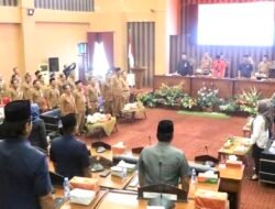 Pemkab Tanbu Hadiri Paripurna DPRD Pemandangan Umum Fraksi Terhadap 3 Raperda