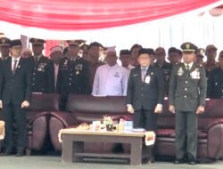 Asisten Ekobang Hadiri Upacara HUT Bhayangkara Ke-78 Tahun 2024 di Mapolres Tanbu