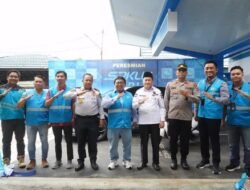 Dorong Ekosistem Kendaraan Listrik, Asisten Ekobang Resmikan Stasiun Pengisian Kendaraan Listrik Umum Batulicin