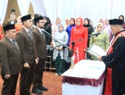 Sekda Hadiri Pengambilan Sumpah Janji Pimpinan DPRD Tanah Bumbu