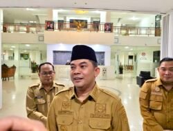 Lembur Hingga Dini Hari, Bupati Bang Arul: Segerakan Kemaslahatan Orang Banyak
