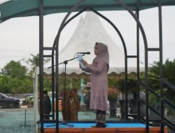 Semangat Kartini di Tanah Bumbu, Upacara Peringatan Hari Kartini dengan Petugas Perempuan