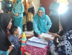 Ketua TP PKK Andi Irmayani Rudi Latif Ajak Kader Posyandu Tingkatkan Pelayanan
