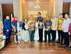 Dorong Digitalisasi Pendidikan,DPRD Tanah Bumbu Kunjugi Sekolah di Kota Balikpapan