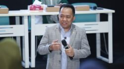 H. Sudian Noor Sosialisasikan 4 Pilar Kebangsaan kepada KPM PKH Graduasi di Batulicin
