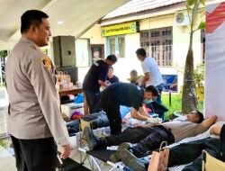 Puluhan Personil Polres Tanbu Donorkan Darah Sambut Hari Bhayangkara ke-79
