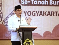 Bupati Andi Rudi Latif Minta Kepala Desa Tingkatkan Pelayanan dan Inovasi Pembangunan