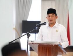 Bupati Andi Rudi Latif Ajak Ayah Antar Anak Hari Pertama Sekolah Tahun Ajaran Baru