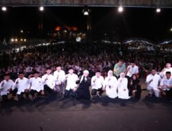 Ribuan Warga Bersatu dalam Shalawat, Bupati Tanbu Pimpin Aksi Tanah Bumbu Bershalawat untuk Keberkahan Bangsa