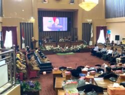 Rapat Paripurna DPRD Tanah Bumbu Jawaban Bupati Terhadap Raperda Kerjasama Daerah