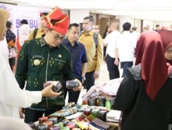 Bupati Tanah Bumbu Komitmen  Dukung Gerakan Serbu Pasar
