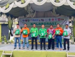 Warga Antusias Ikuti Aksi Barter Sampah dengan Sembako Istimewa PT Borneo Indobara dan Mitra Kerja