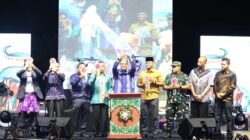 Bupati Andi Rudi Latif Buka Aksi Festival Budaya 2025