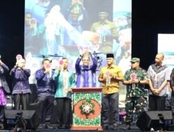 Bupati Andi Rudi Latif Buka Aksi Festival Budaya 2025