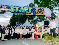 30 Ribu Peserta Jalan Sehat Batfest Rebutkan 200 Hadiah Paket Umrah