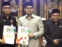 DPRD Tanah Bumbu Sahkan Dua Raperda,Dorong Kemajuan Sektor Kesehatan dan Waralaba