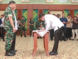 Bupati Andi Rudi Latif Teken Kesepakatan, Tegaskan Dukungan Pembangunan Makodam di Kalsel