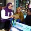 Andi Irmayani Rudi Latif Salurkan Bantuan Bagi Lansia dan Disabilitas