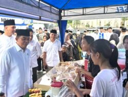 Bupati Andi Rudi Latif Buka Kegiatan Aksi Bejual Wadai Ramadan 1447 H