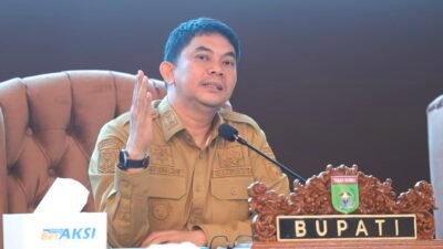 Bupati Andi Rudi Latif Pimpin Rapat Persiapan Hari Jadi Ke-23 Kabupaten Tanah Bumbu Perkuat Identitas Daerah
