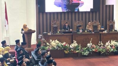 Rapat Paripurna DPRD Tanah Bumbu Perubahan Status Kelurahan Batulicin