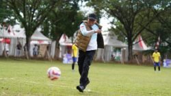 Bupati Andi Rudi Latif Kick Off Piala Bupati Cup 2026 di Kota Pagatan