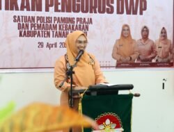 Kukuhkan Pengurus DWP,Andi Irmayani Rudi Latif Tekankan Inovasi Pembangunan Daerah