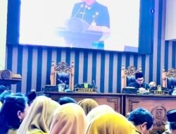 DPRD Tanah Bumbu Rapat Paripurna Raperda Penyelenggaraan Perizinan Berusaha