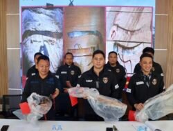 Satreskrim Polres Tanah Bumbu Ungkap Kasus Pembunuhan di Desa Batu Bulan