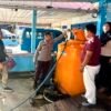 Polres Tanah Bumbu Bantu Masyarakat Yang Kekurangan Air Bersih