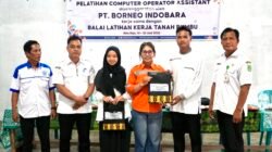 CSR PT Borneo Indobara Gelar Pelatihan Komputer Tingkatkan Kompetensi Digital Masyarakat Desa