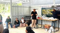 CSR PT Borneo Indobara Latih Warga Desa Budidaya Jamur Tiram
