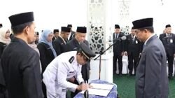 Lantik Pejabat, Bupati Andi Rudi Latif Tekankan Etika dan Loyalitas