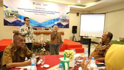 Pemkab Tanah Bumbu Perkuat Kualitas Perencanaan melalui Bimtek Pohon Kinerja dan Renstra